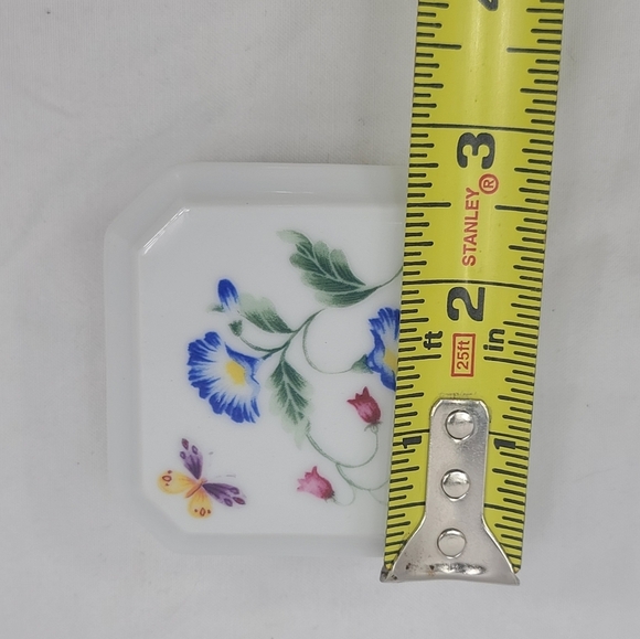 Porcelain Gallery Originals botanical floral trinket box - Picture 2 of 8